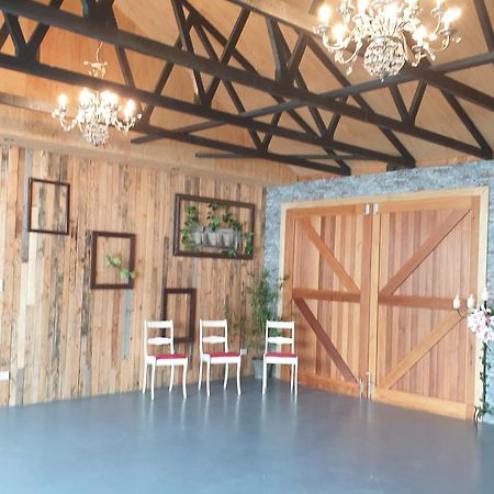 Accommodation At Lakeside Oamaru Extérieur photo